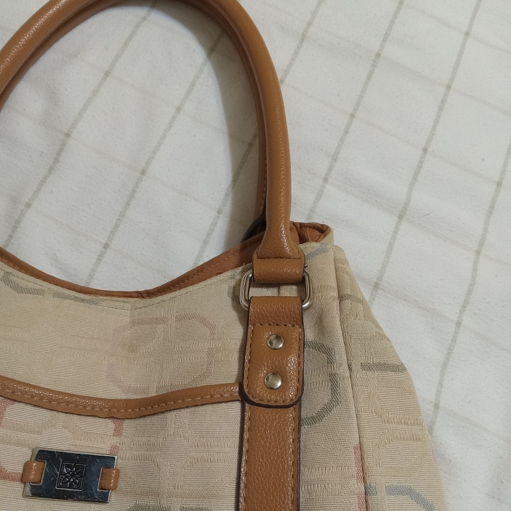 George Shoulder Bag - Picture 4 of 10